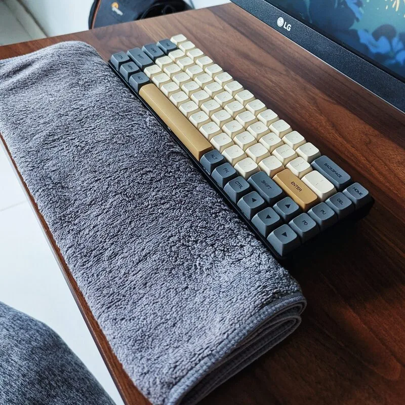 Kê tay tự chế từ khăn tắm